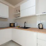 Makris No 4 *