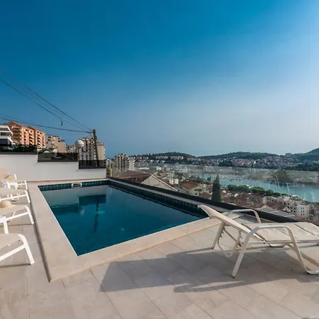 Makris No 4 דוברובניק