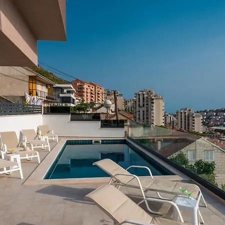 アパート Makris No 4