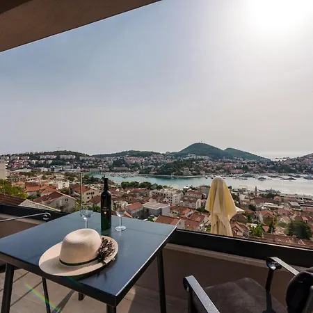 Apartamento Makris No 4 *